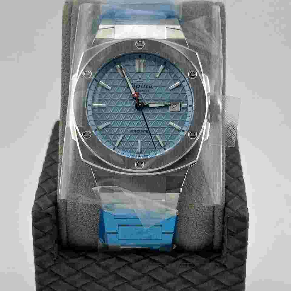 Alpina Alpiner NEW Alpiner Extreme Automatic AL-525LB3AE6B BNIB Complete Set 2026