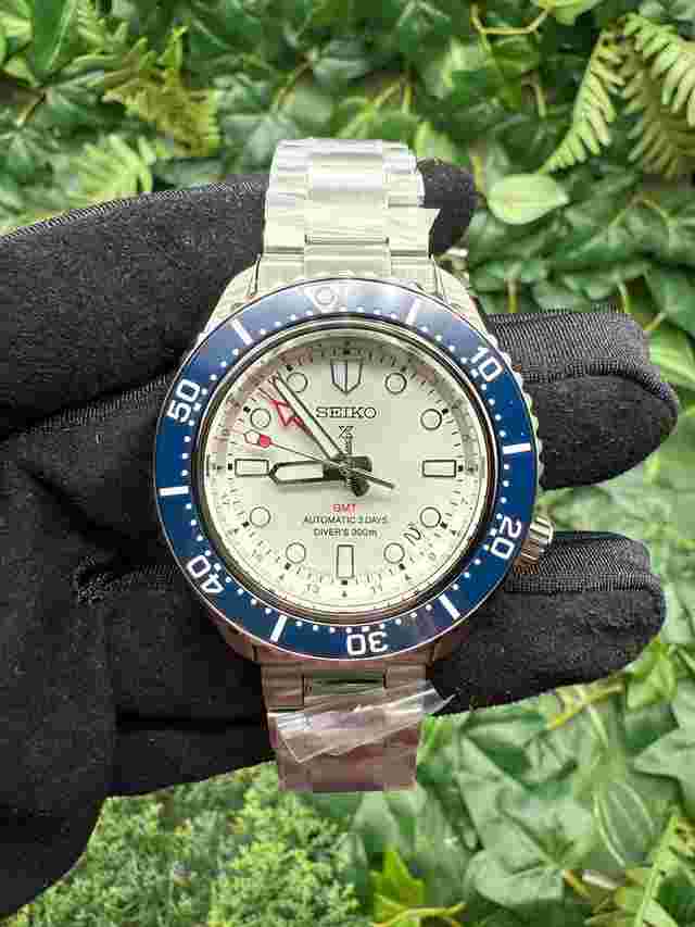 Seiko Prospex 1968 Heritage Diver's Auto GMT SPB519