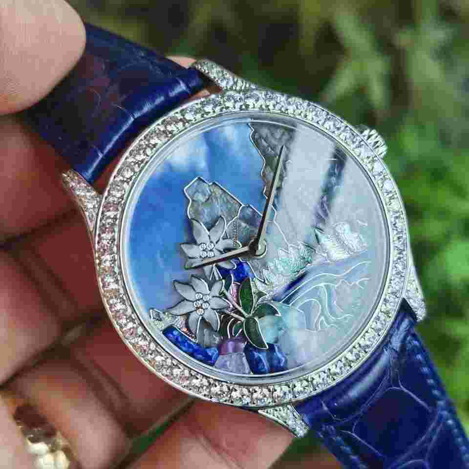 Van Cleef & Arpels VCAR047P00