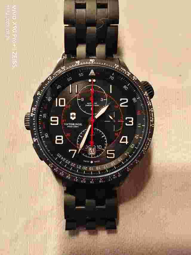 Victorinox Swiss Army AirBoss Mach 9 Black
