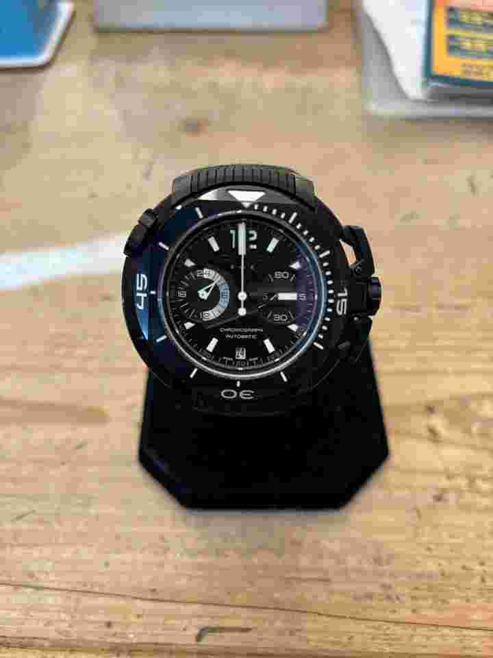 Clerc Hydroscaph L.E. Central Chronograph und Box mit zweitem Uhrband Alligatorleder