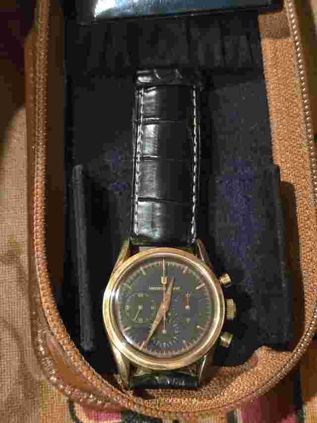 Universal Genève Compax Chronograph