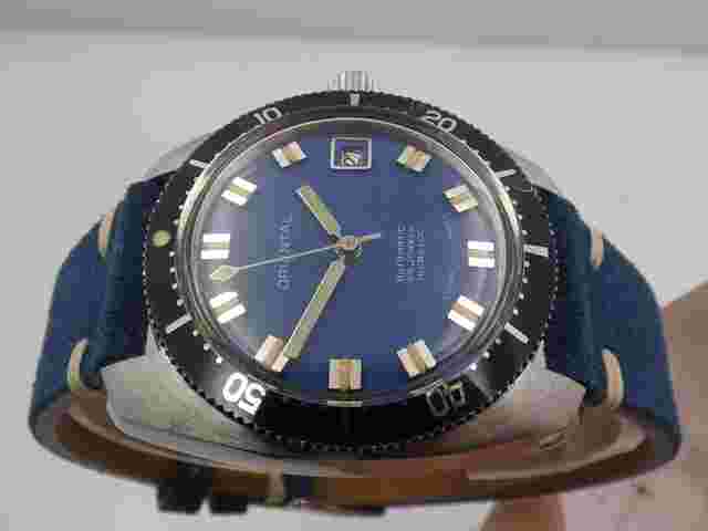 Oriental Skin Diver Automatic Incabloc 40mm Blue Tritium Dial Years 70's Stainless Steel Vintage
