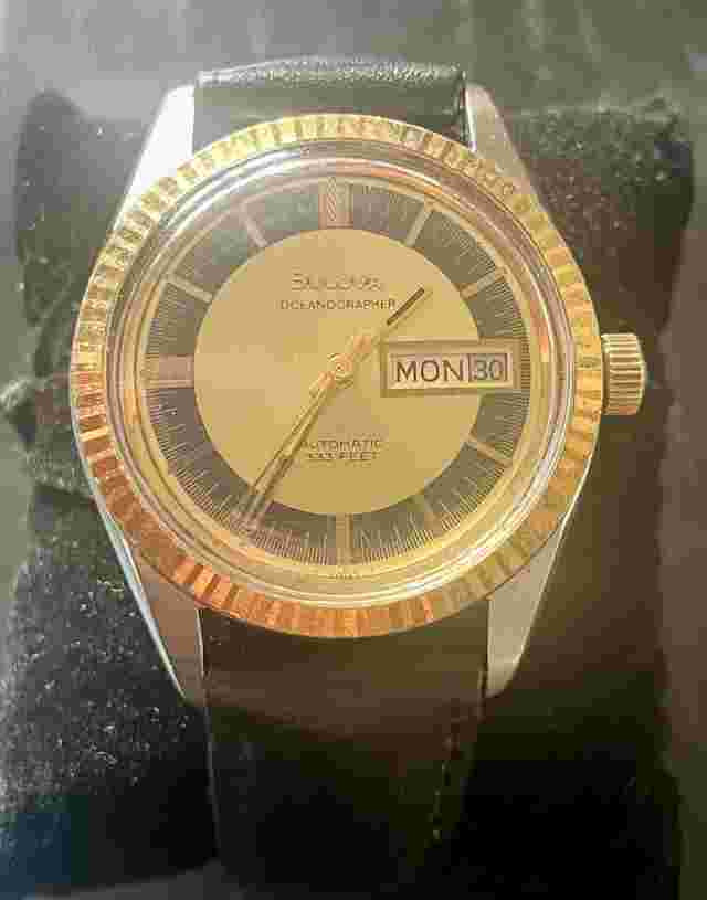 Bulova Oceanographer 1974 Swiss Made Automatic 333Ft Day Date Complication
