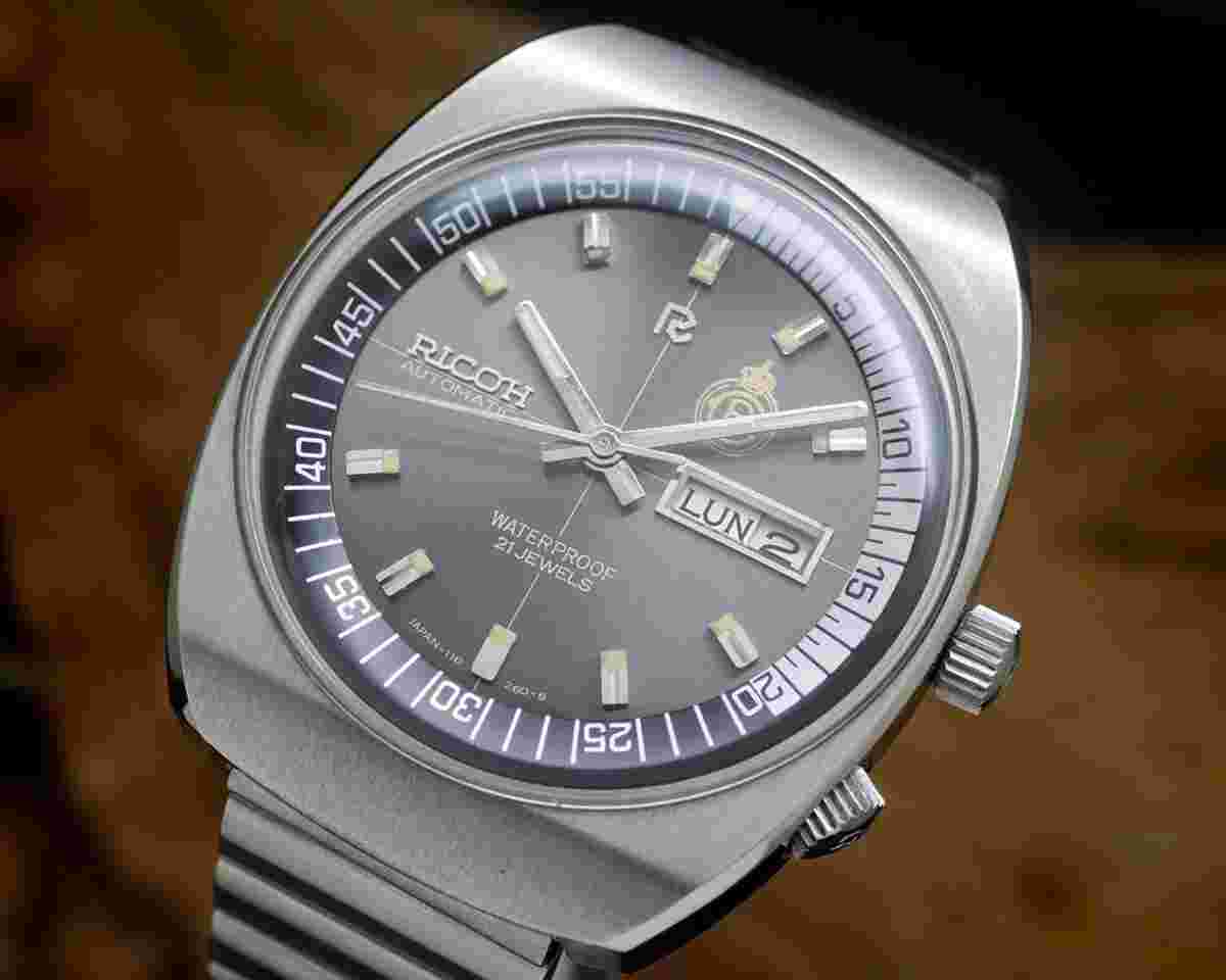 Ricoh Ocean Diver New Old Stock NOS Automatic vintage Japan made SERVICED WARRANTY super compressor style inner rotating bezel rare logo