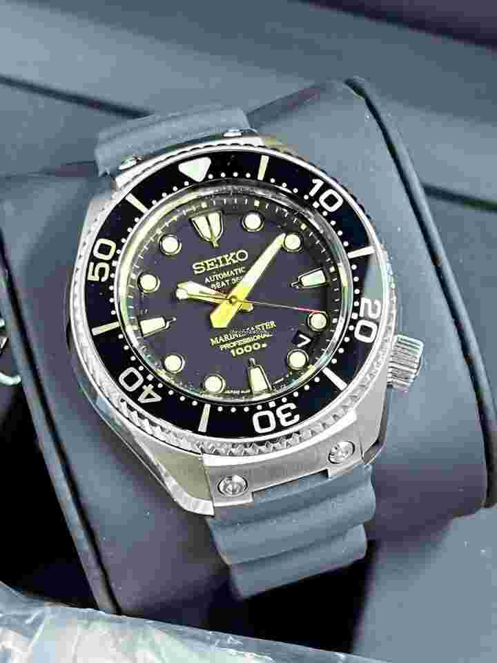 Seiko Marinemaster
SBEX001 Titanium 1000m Limited Edition