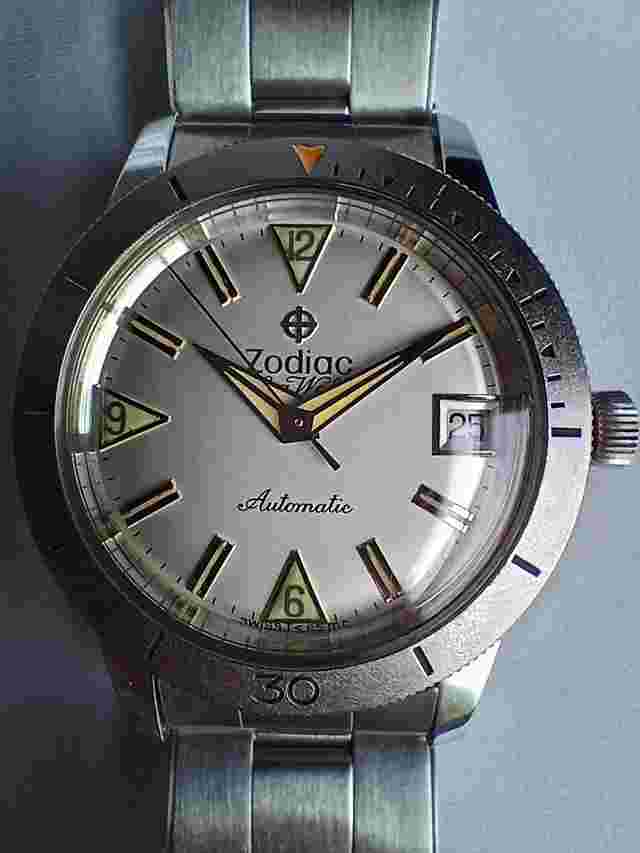 Zodiac Sea Wolf Datographic NOS 722-946 UNPOLISHED Original Tags Mint