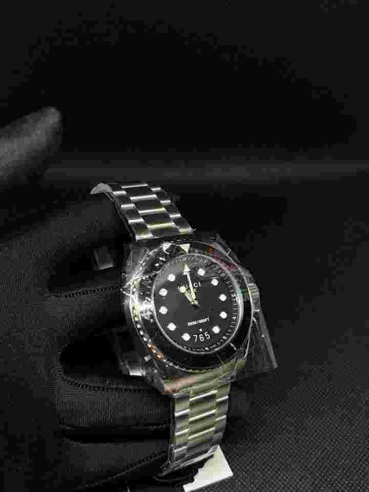 Gucci Dive Full set (never used)