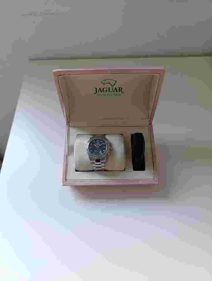 Jaguar Connected Green Dial Hybrid Smartwatch Stainless Steel