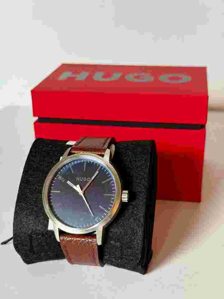 Hugo Boss STAND HUGO STAND / Blue Dial / Silver Steel / Brown Leather / 40m