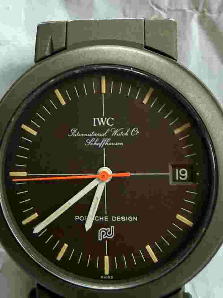 IWC Porsche Design KOMPASSUHR OHNE MONDPHASE Porsche Design Edition