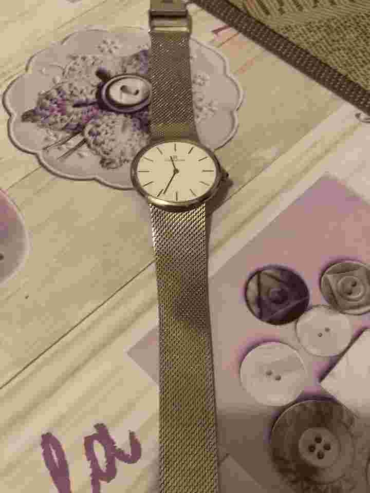Mondia manual wind manual wind and integrated mesh bracelet with cabochon crown