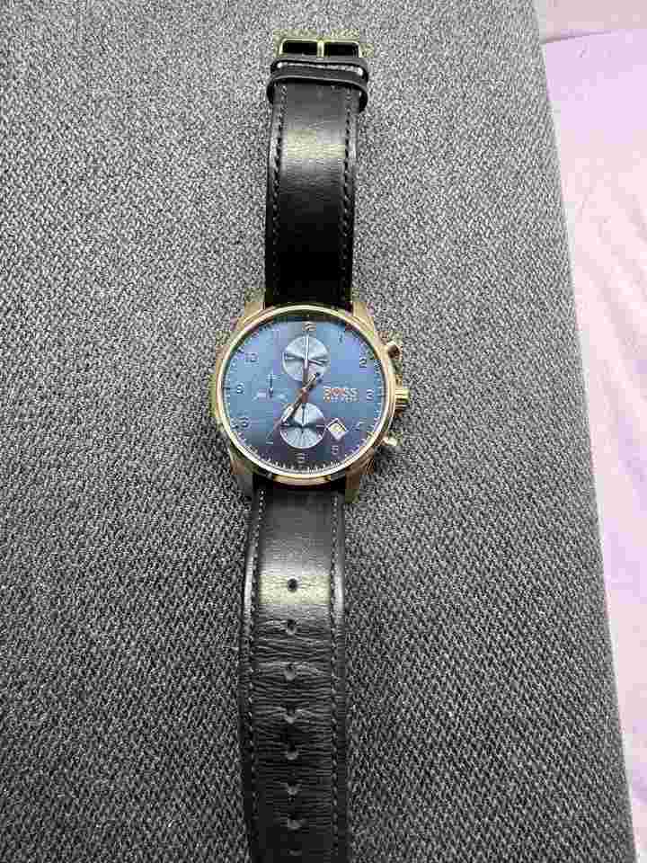 Hugo Boss Skymaster Blue Dial Watch 44mm Hugo boss uhr im sehr guten zustand