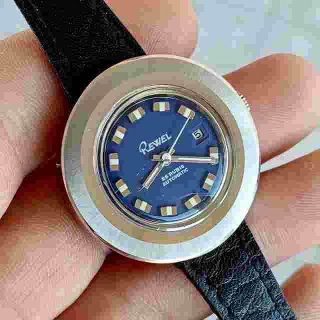 Rewel Lady Automatic - St.Steel - Vintage 70 NOS Blue dial with large applied indexes and date at 3 o'clock