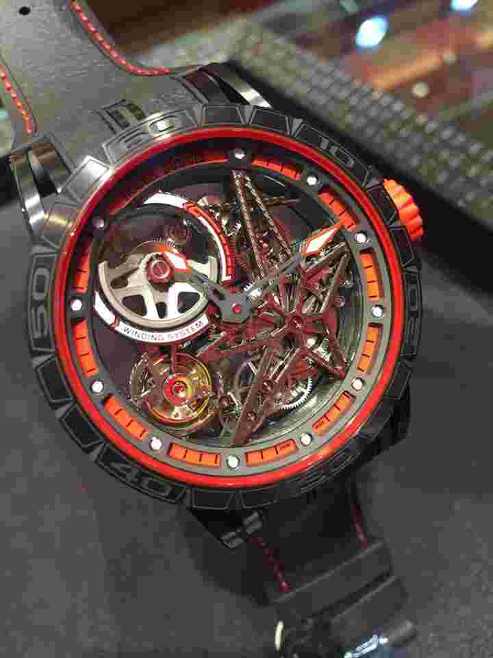 Roger Dubuis Excalibur Spider Pirelli – Automatic Skeleton Excalibur