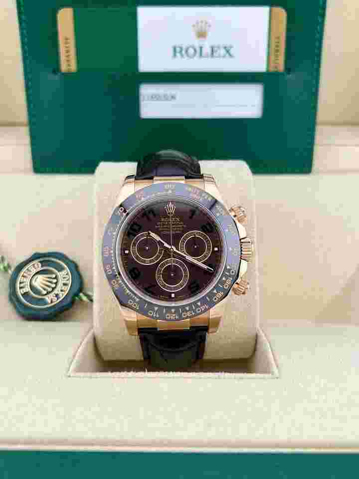 Rolex Daytona
In Stock Daytona Black Dial 116515 18k Everose Gold Leather Strap