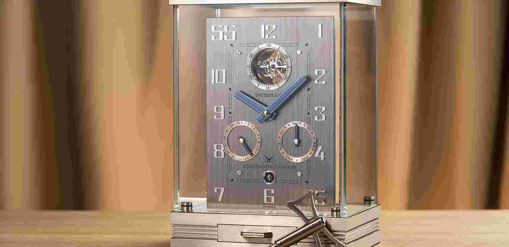 TOURBILLON 55 CALENDAR